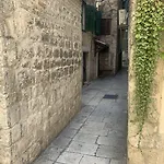 Tortosa Stari Grad * ספליט